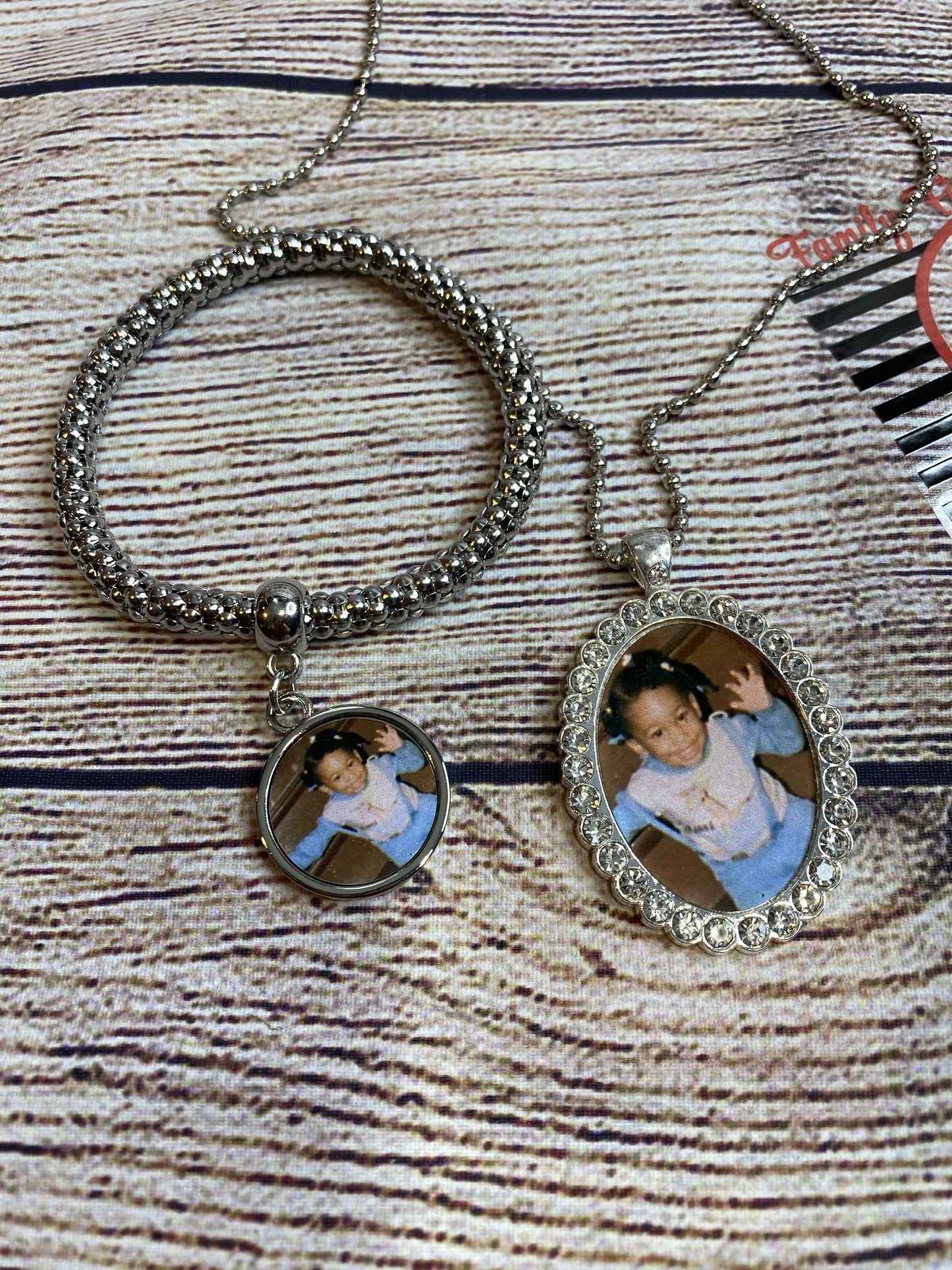 Stretchy Photo Bracelet - Family First Designs LLC