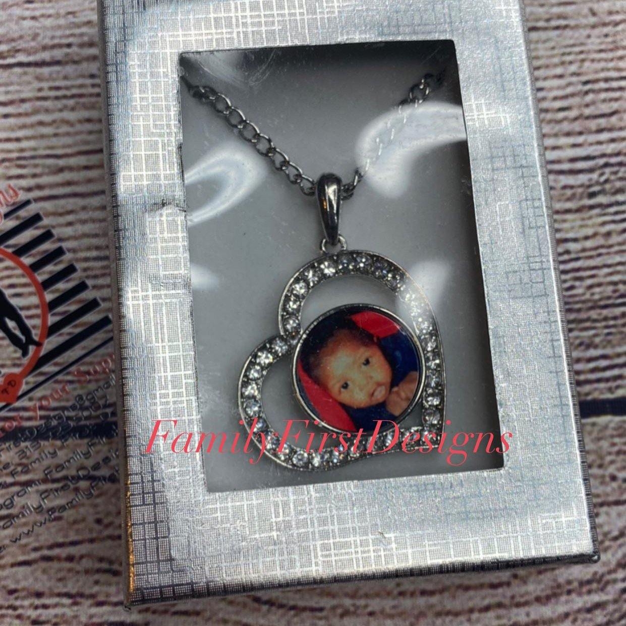 Hanging Snap Photo Necklace - Family First Designs LLC