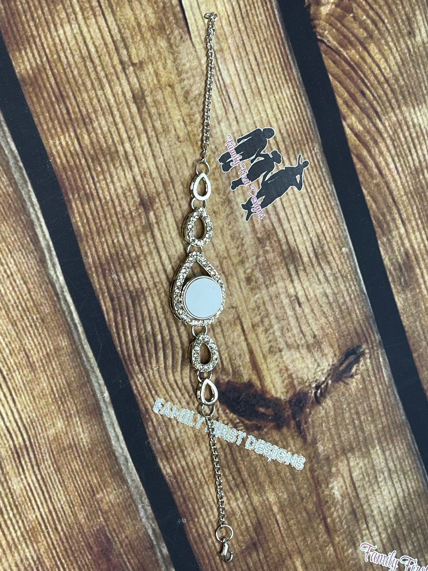 Custom Bling Tear Drop Snap Bracelet